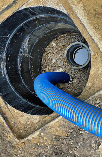 https://plumberroleystone.com.au/uploads/2025/06/pipe-relining-84958.jpg